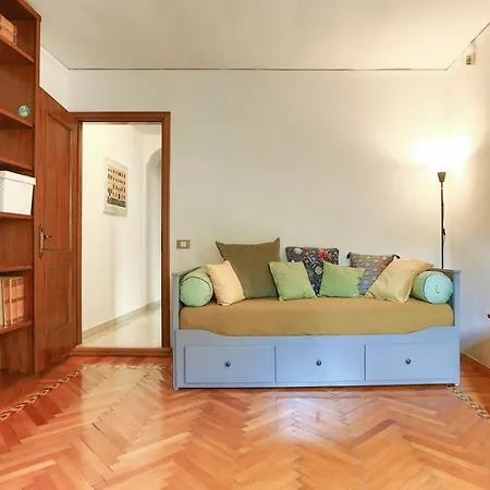 Daire Corso Porta Nuova Romantic *